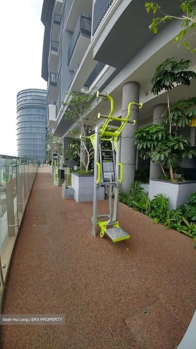 J Gateway (D22), Condominium #612554521